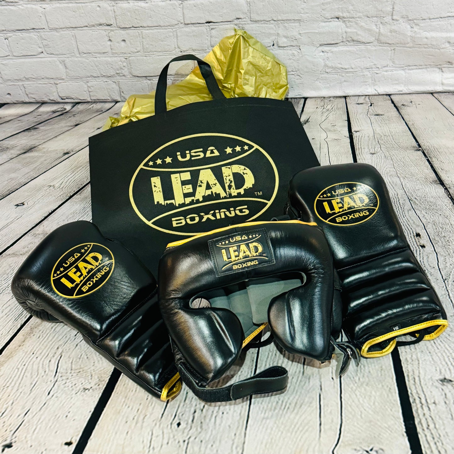 LEAD Boxing Sparring Set ( Black -Gold )
