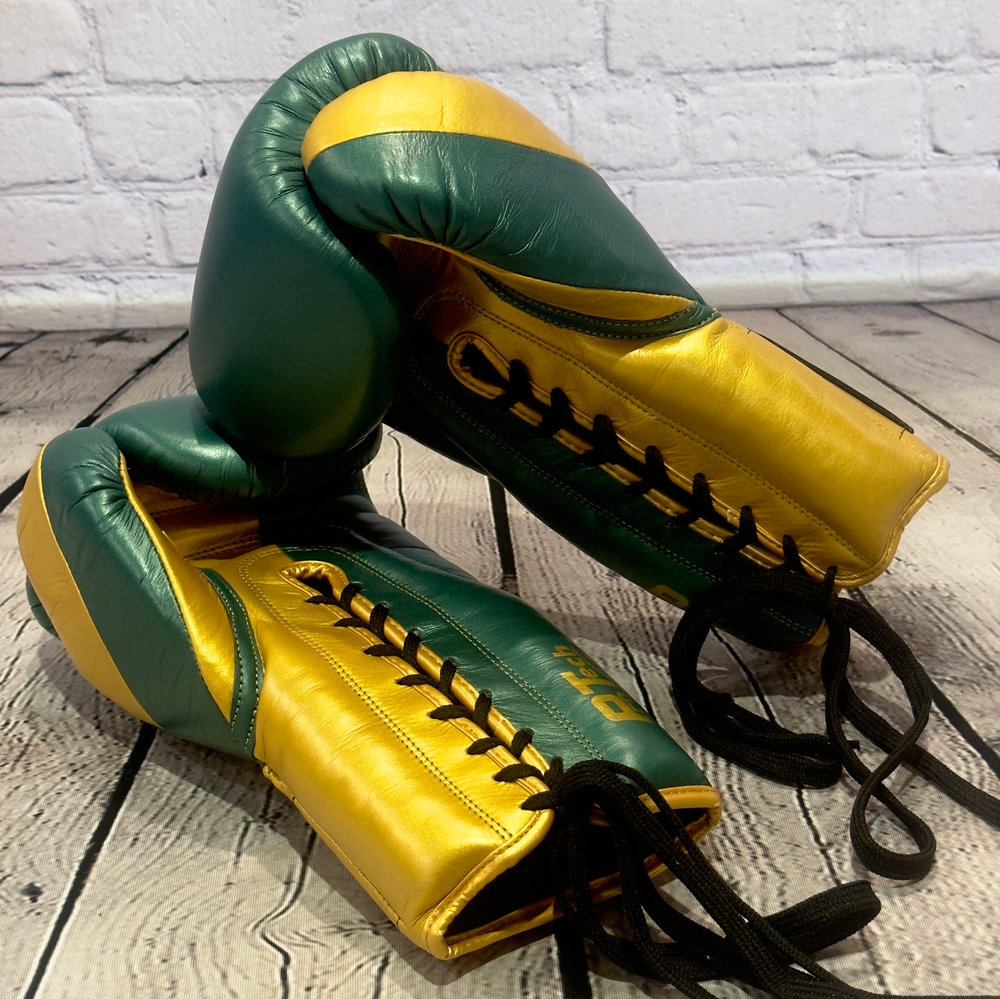 LEAD PRO-TECH Sparring Gloves (Metallic Green /Gold)