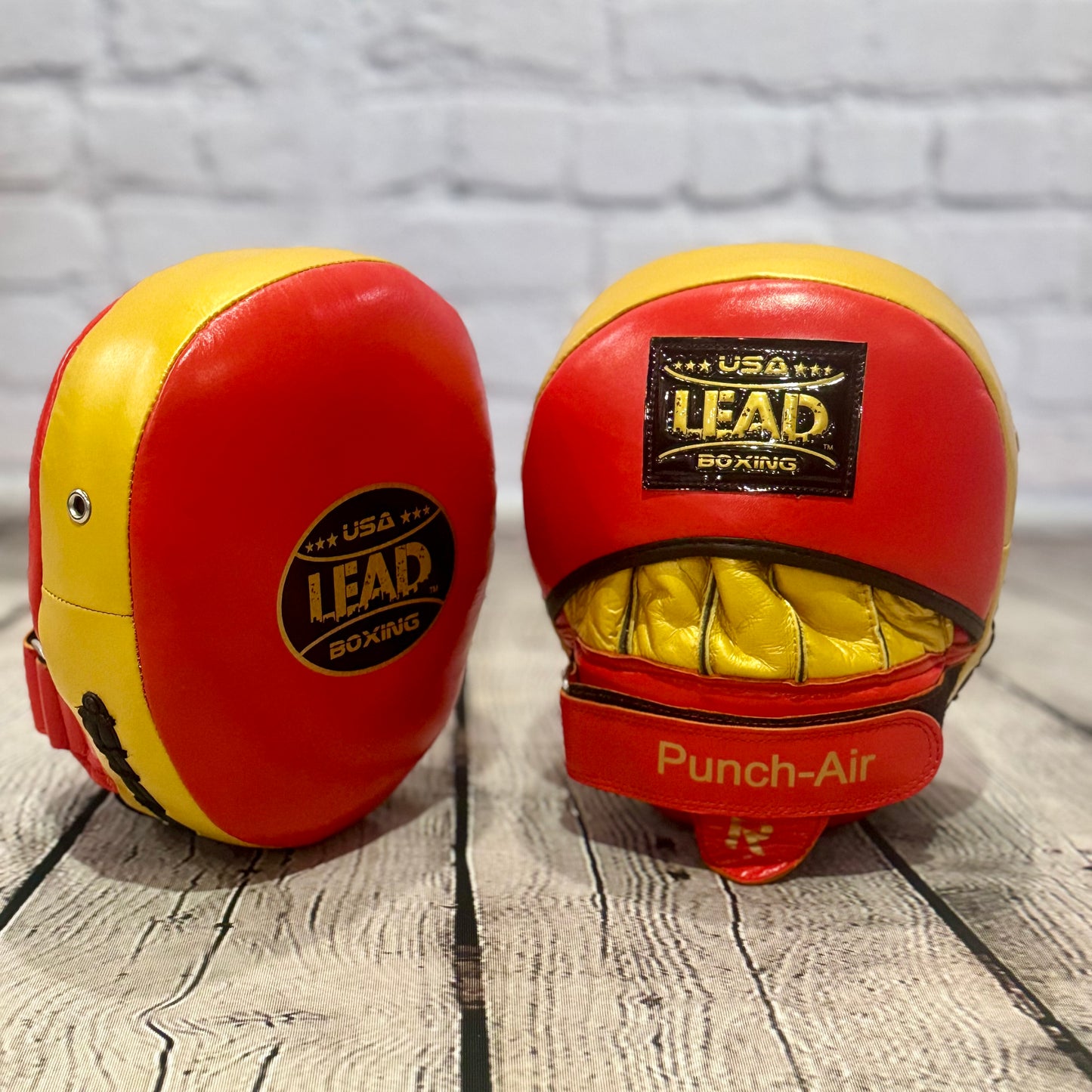 LEAD Punch-AIR Focus Air-Mitts ( Red-Gold)