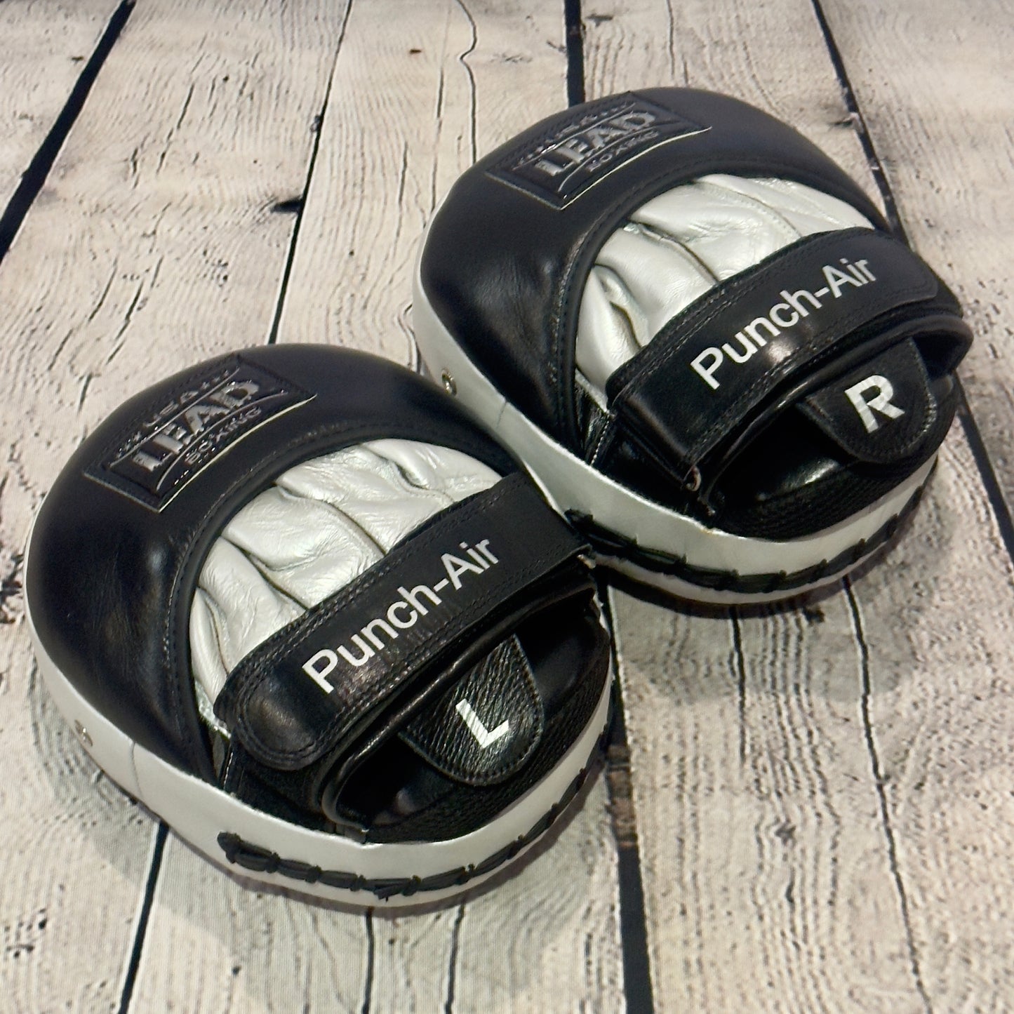 LEAD Punch-AIR Focus Mitts (Black- Silver)