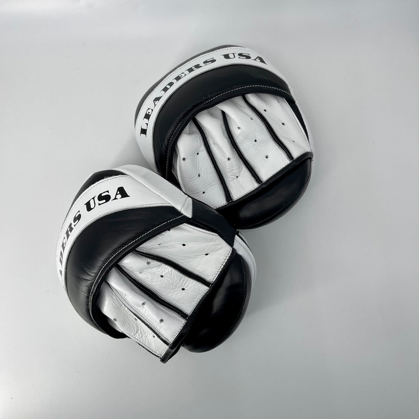 Mini Focus Mitts (Black-White)