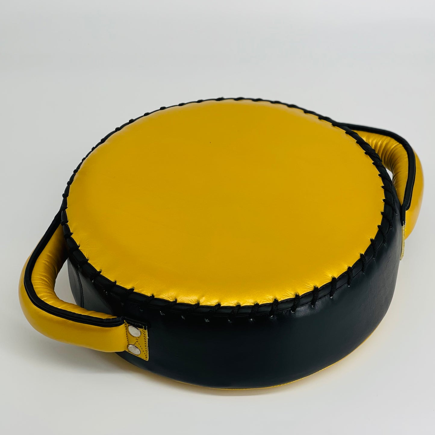 Lead Round Punch Pad , COMPACT (Gold-Black )